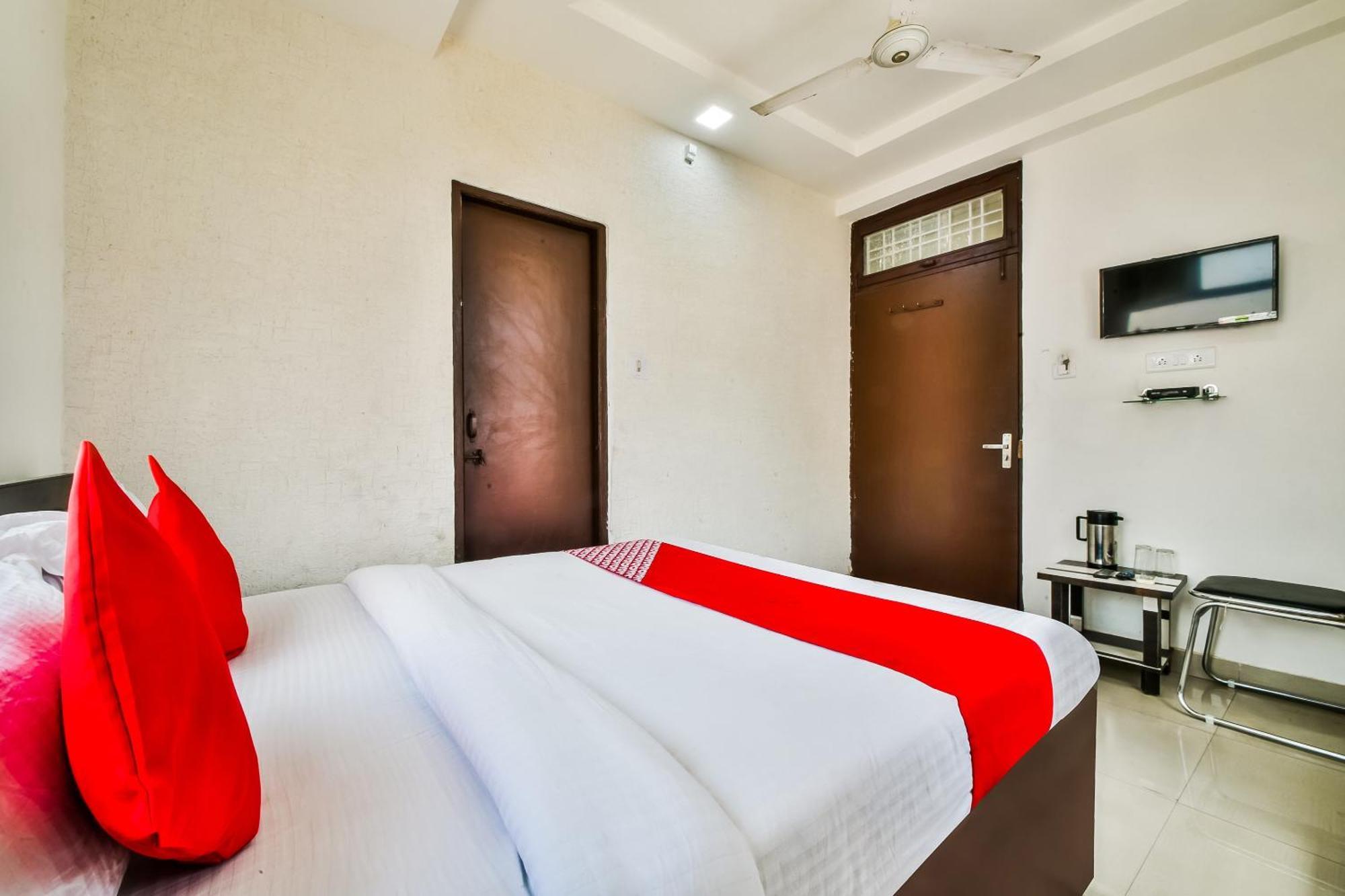 Hotel O 19660 Hotel Tirupati Residency 科塔 外观 照片
